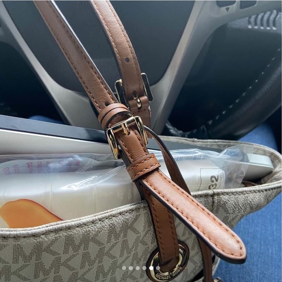 Michael Kors Tote - Picture 3 of 3